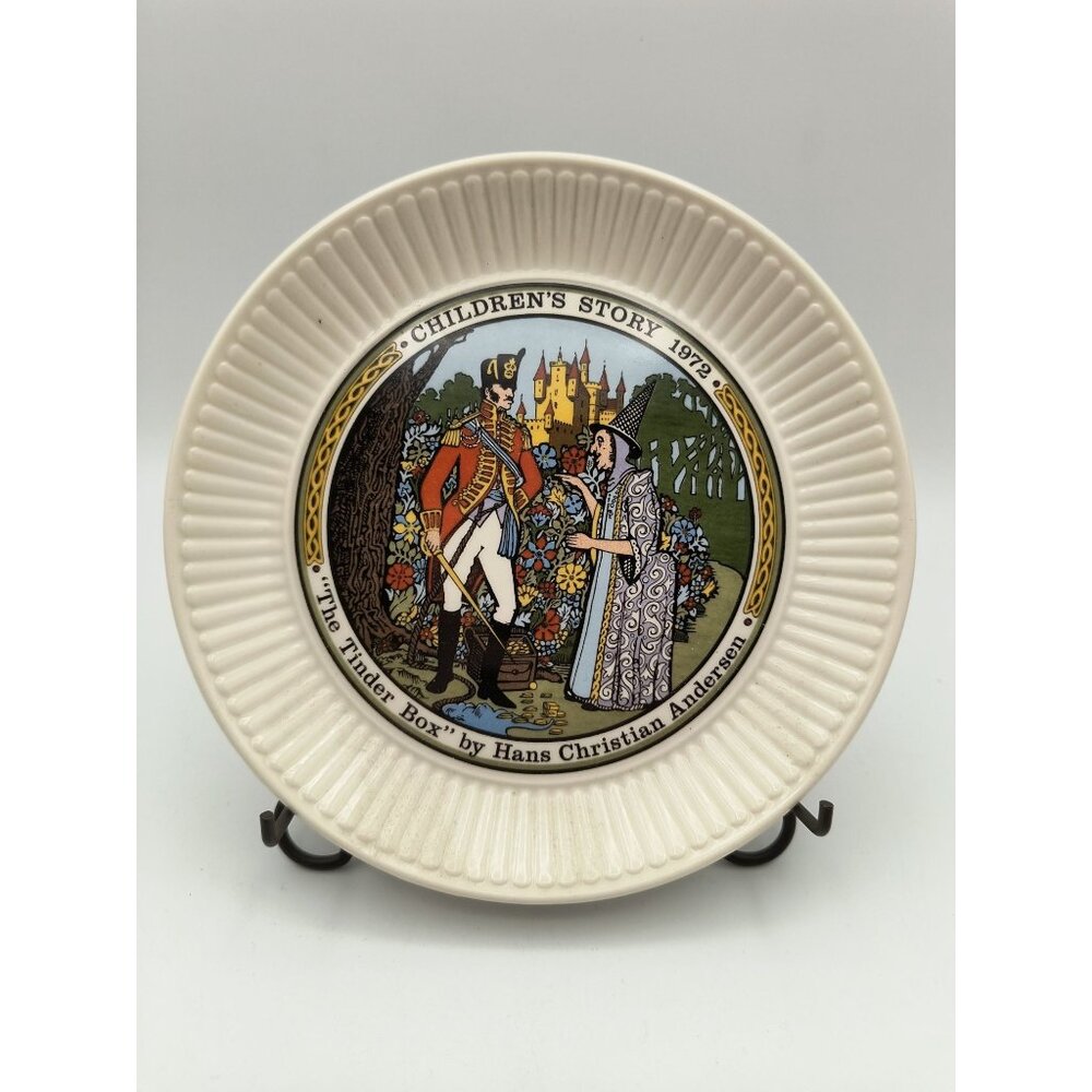 Wedgwood Childrens Stories 1972 Plate The Tinder Box Hans Christian Andersen
